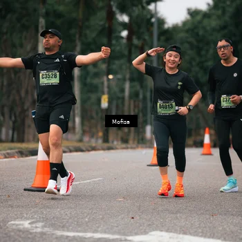 Runner Photo 5719118