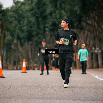 Runner Photo 5719212