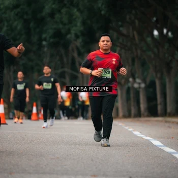 Runner Photo 5719252