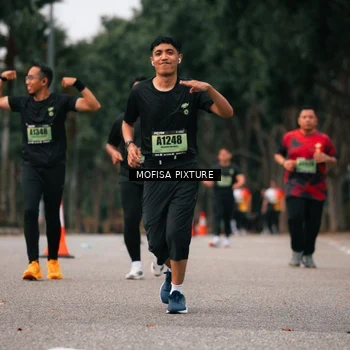 Runner Photo 5719253
