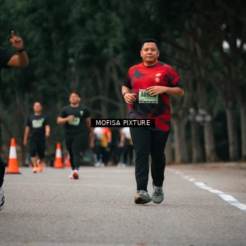 Runner Photo 5719258