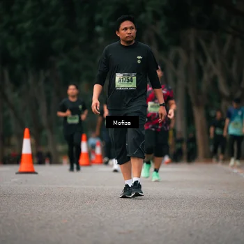 Runner Photo 5719302