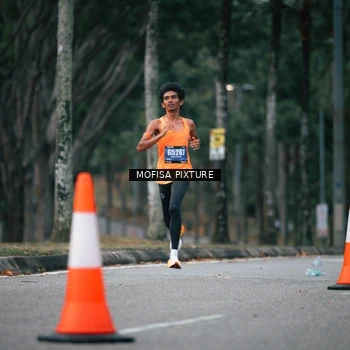 Runner Photo 5719411