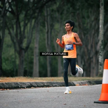 Runner Photo 5719413