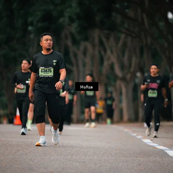 Runner Photo 5719491