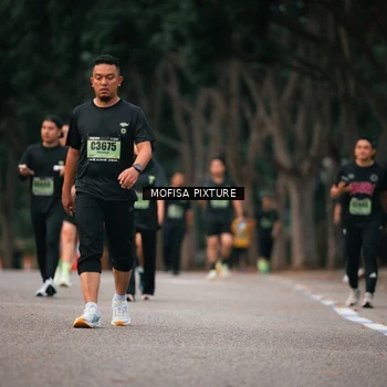 Runner Photo 5719496