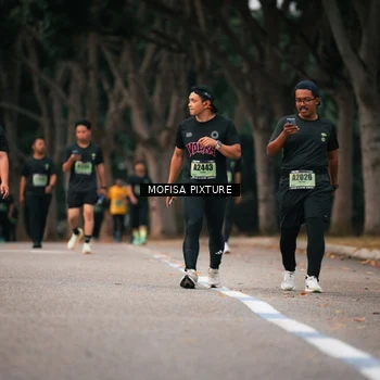 Runner Photo 5719499
