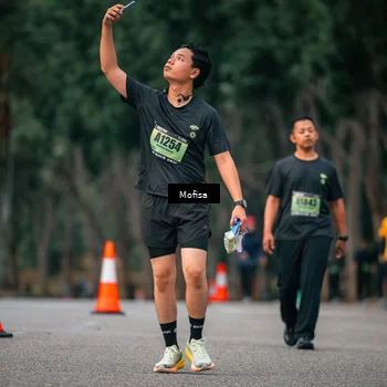 Runner Photo 5719540