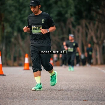 Runner Photo 5719572