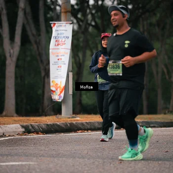 Runner Photo 5719604