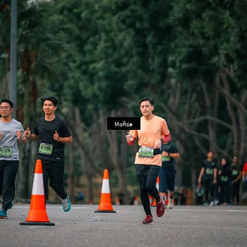Runner Photo 5719725
