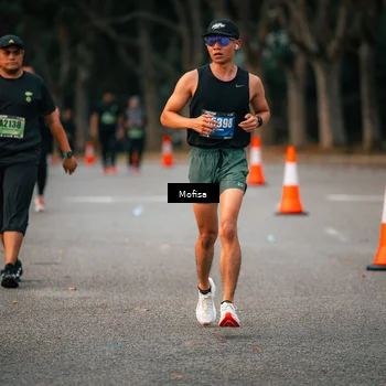 Runner Photo 5719933