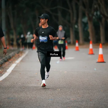 Runner Photo 5719935