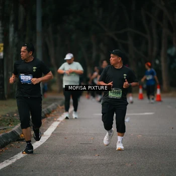 Runner Photo 5719956