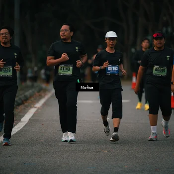 Runner Photo 5720000