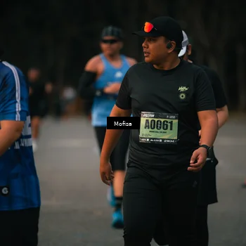 Runner Photo 5720021