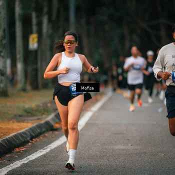 Runner Photo 5720049