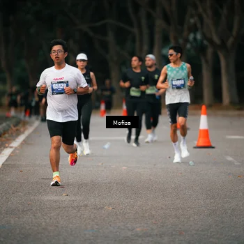 Runner Photo 5720053