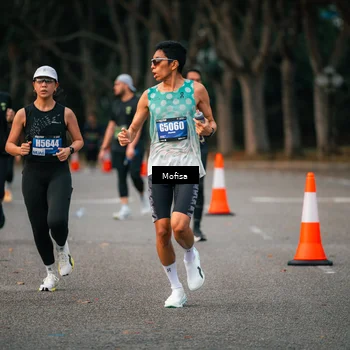 Runner Photo 5720054