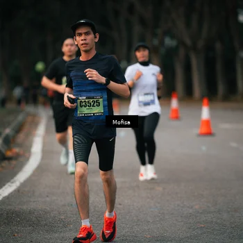 Runner Photo 5720125