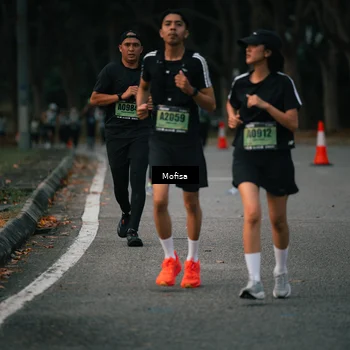Runner Photo 5720158