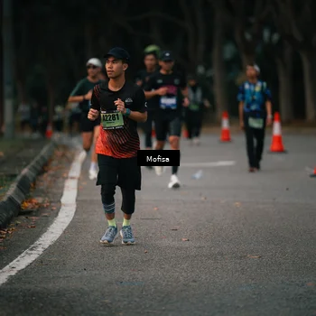 Runner Photo 5720159