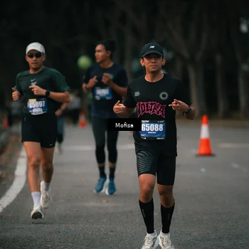 Runner Photo 5720160