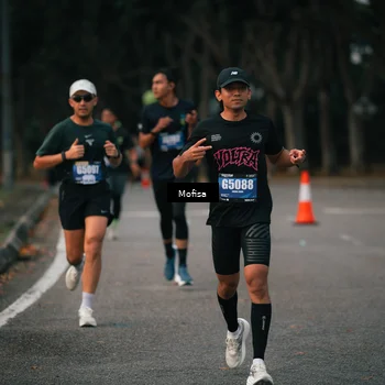 Runner Photo 5720170
