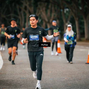 Runner Photo 5720335