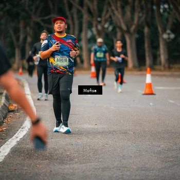 Runner Photo 5720442