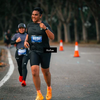 Runner Photo 5720518