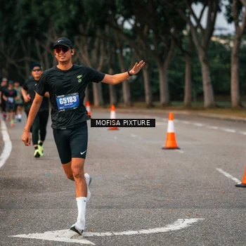 Runner Photo 5720572