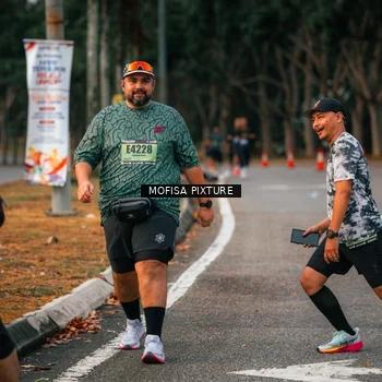 Runner Photo 5720625