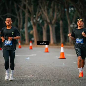 Runner Photo 5720635
