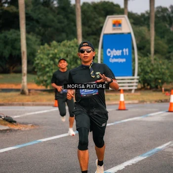 Runner Photo 5720660