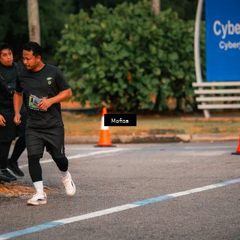 Runner Photo 5720892