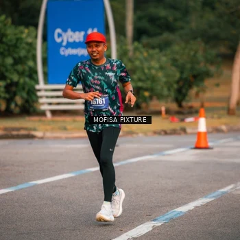 Runner Photo 5721014