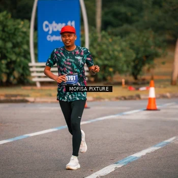 Runner Photo 5721018