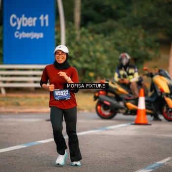 Runner Photo 5721091