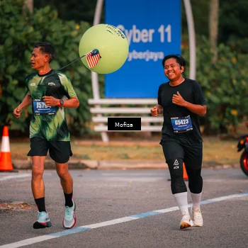Runner Photo 5721200