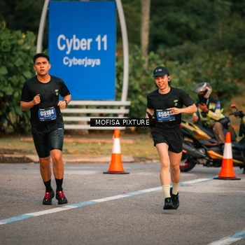 Runner Photo 5721472