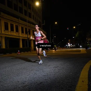 Runner Photo 5721513
