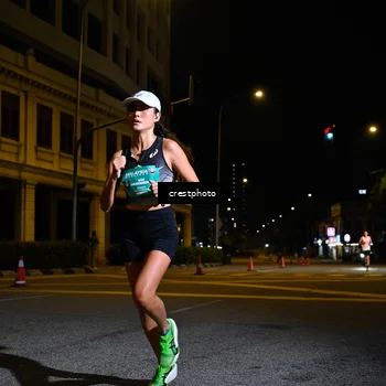 Runner Photo 5721575