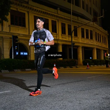 Runner Photo 5721824