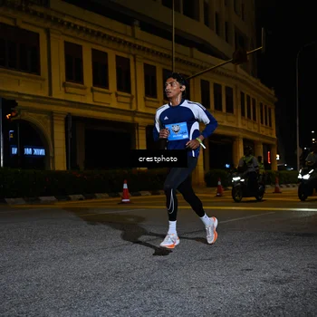 Runner Photo 5721858