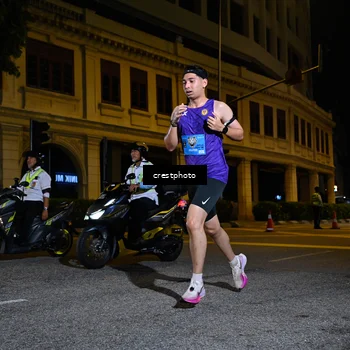 Runner Photo 5721863