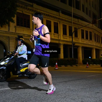 Runner Photo 5721875