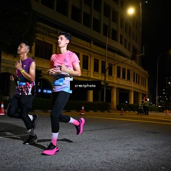Runner Photo 5722092