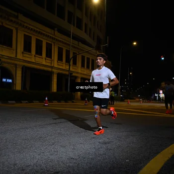 Runner Photo 5722220