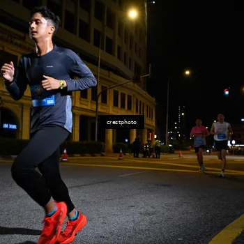 Runner Photo 5722240